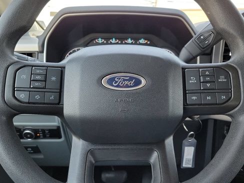 Used 2023 Ford F150 XLT AWD/4WD image 23