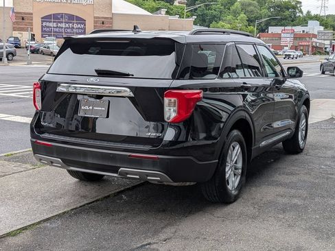 Used 2023 Ford Explorer XLT w/ Equipment Group 202A AWD/4WD image 6