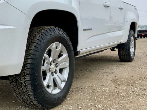 Used 2020 Chevrolet Colorado LT image 16