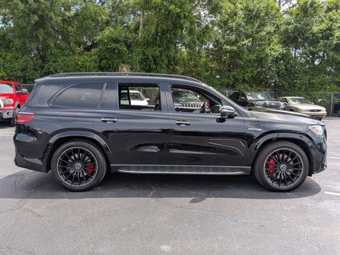 Used 2024 Mercedes-Benz GLS 63 AMG 4MATIC image 8