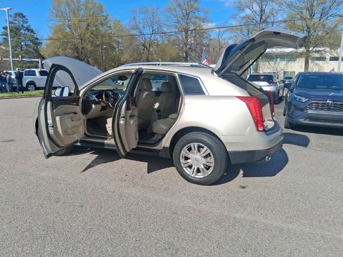 Used 2016 Cadillac SRX Luxury w/ Driver Awareness Package image 26