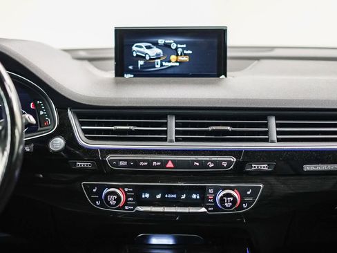 Used 2017 Audi Q7 3.0T Prestige image 13