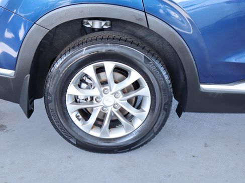 Used 2020 Hyundai Santa Fe SEL FWD image 5