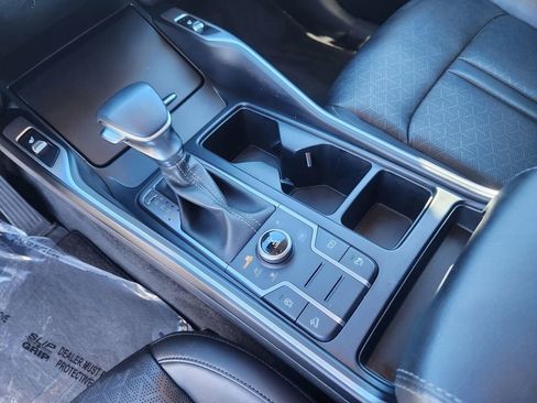 Certified 2023 Kia Sorento S image 27