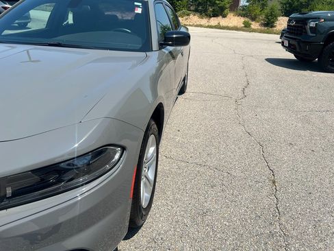 Used 2023 Dodge Charger SXT image 7