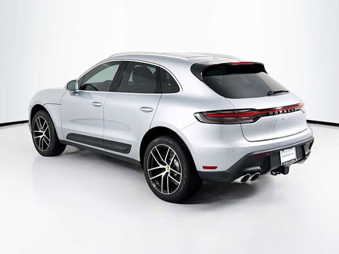 New 2025 Porsche Macan S image 3