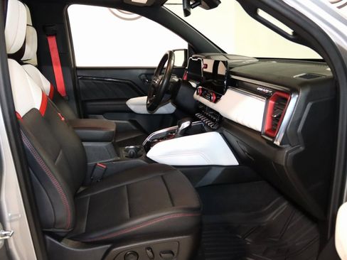 Used 2023 GMC Canyon AT4X image 67