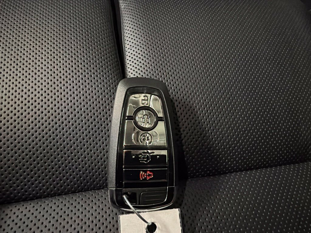 New 2027 Lincoln Aviator Reserve AWD/4WD image 16