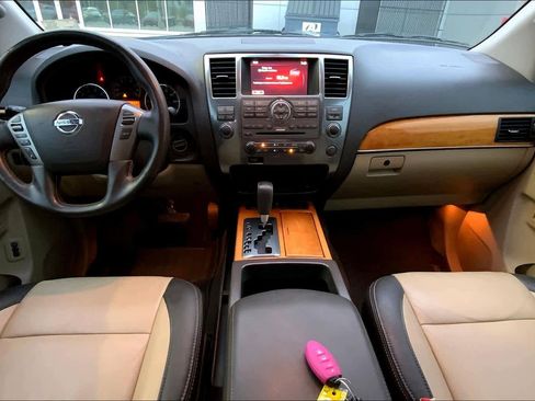 Used 2014 Nissan Armada Platinum w/ Platinum Reserve Package image 14