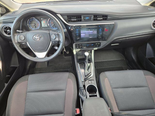 Certified 2018 Toyota Corolla LE FWD image 11