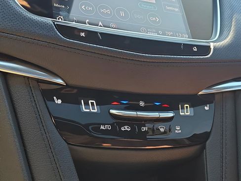 Used 2025 Cadillac XT5 Premium Luxury w/ Technology Package image 15