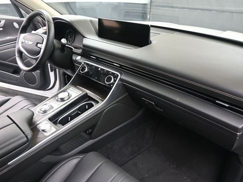 Used 2024 Genesis GV80 3.5T image 13
