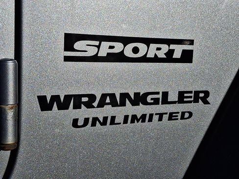 Certified 2015 Jeep Wrangler Unlimited Sport w/ Quick Order Package 24S image 28