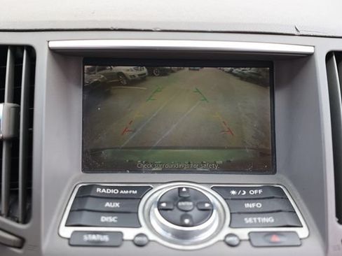 Used 2012 INFINITI G25 Journey RWD image 36
