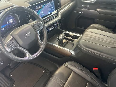 Used 2024 Chevrolet Silverado 1500 High Country w/ Midnight Edition AWD/4WD image 11