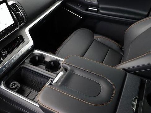 New 2025 Ford Expedition Tremor image 34