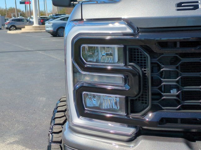 New 2026 Ford F250 Lariat w/ Black Appearance Package AWD/4WD image 10