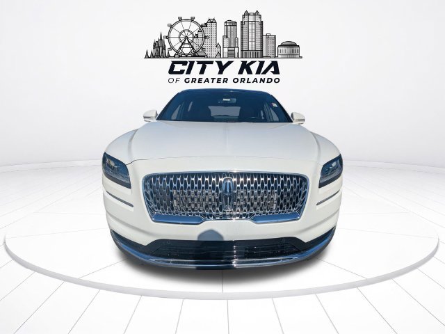 Used 2022 Lincoln Nautilus Reserve FWD image 9