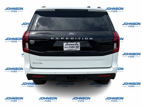 New 2026 Ford Expedition Active RWD image 4