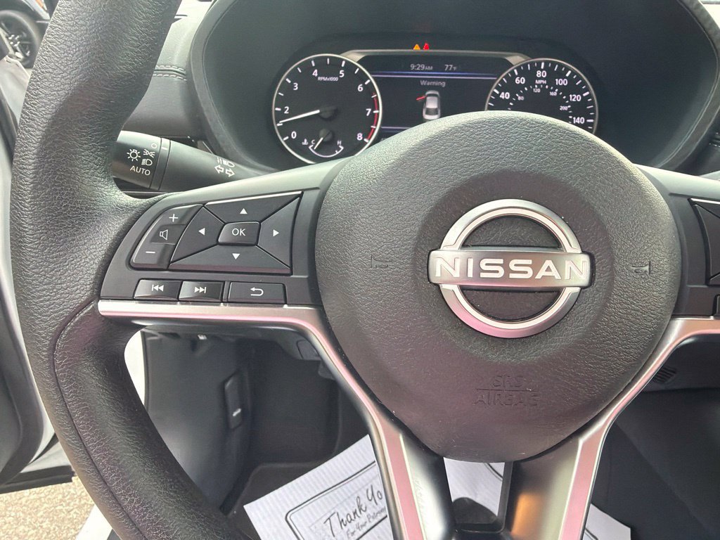 Used 2025 Nissan Sentra SV FWD image 16