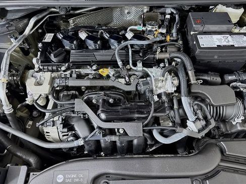 Certified 2025 Toyota Corolla LE FWD image 31