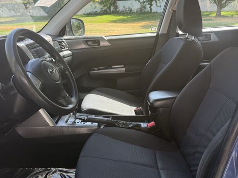 Used 2011 Subaru Forester 2.5X w/ Popular Equipment Group 1B AWD/4WD image 12