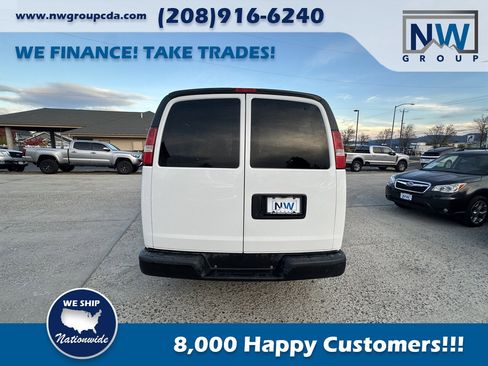Used 2016 Chevrolet Express 2500 LT w/ LT Preferred Equipment Group image 7