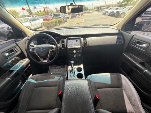 Used 2018 Ford Flex SEL FWD image 18