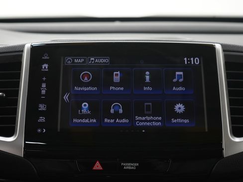 Used 2017 Honda Pilot Touring image 20