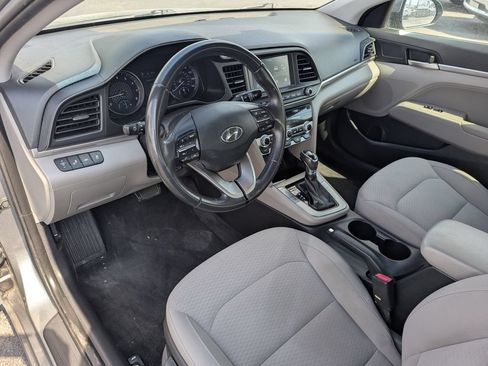 Used 2019 Hyundai Elantra Value Edition FWD image 25