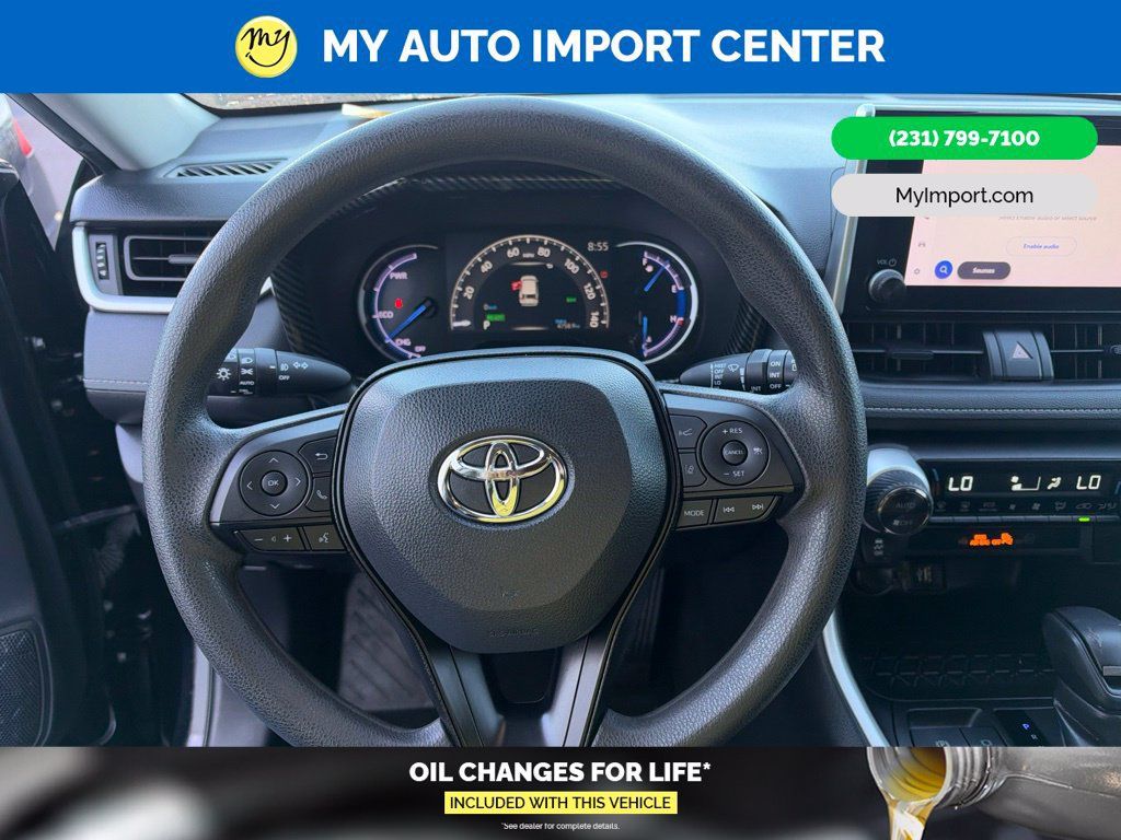 Used 2024 Toyota RAV4 AWD Hybrid image 12