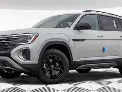 New 2026 Volkswagen Atlas Peak Edition