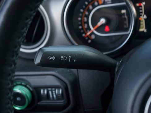 Used 2021 Jeep Wrangler Unlimited Sport image 22