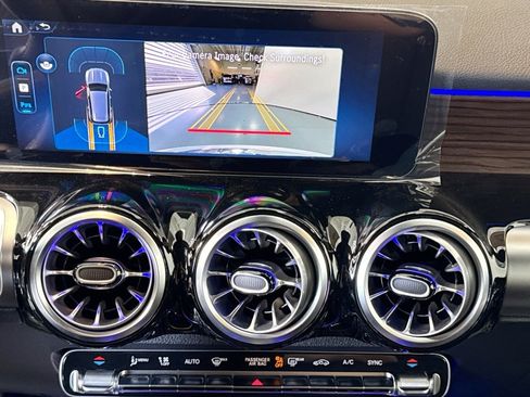 New 2026 Mercedes-Benz GLB 250 4MATIC image 13