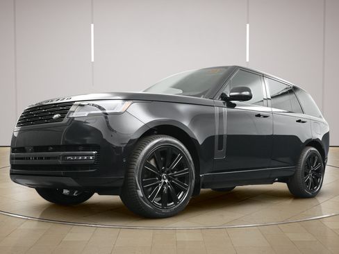 Used 2025 Land Rover Range Rover SE AWD/4WD image 24