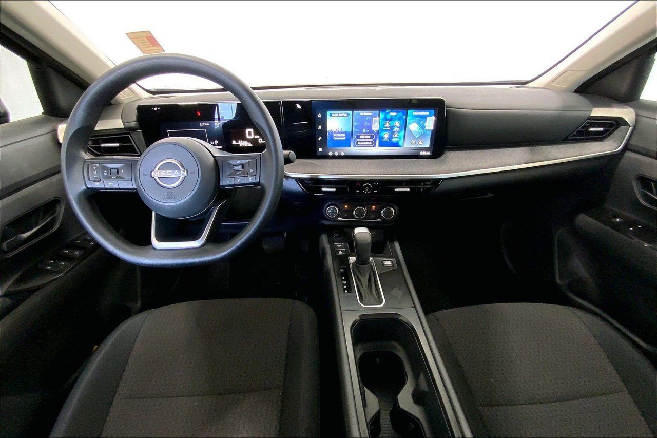 Used 2026 Nissan Kicks S FWD image 15