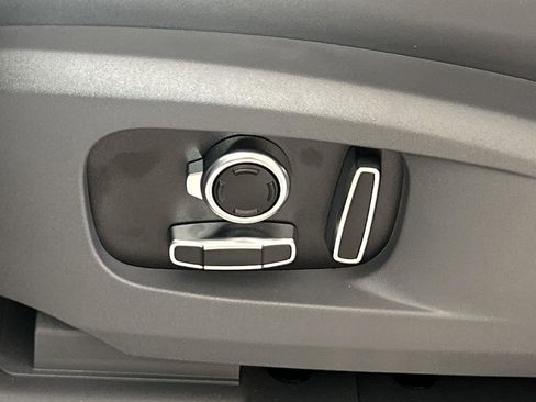 New 2025 Land Rover Defender 130 V8 image 24