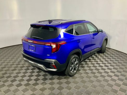 Used 2024 Kia Seltos S AWD/4WD image 18