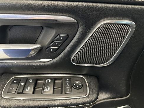 Used 2022 RAM 1500 Laramie AWD/4WD image 23