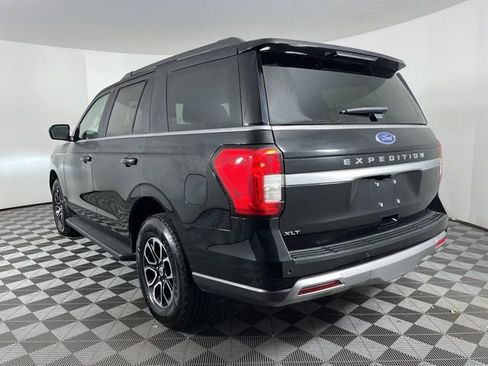 Used 2024 Ford Expedition XLT image 7