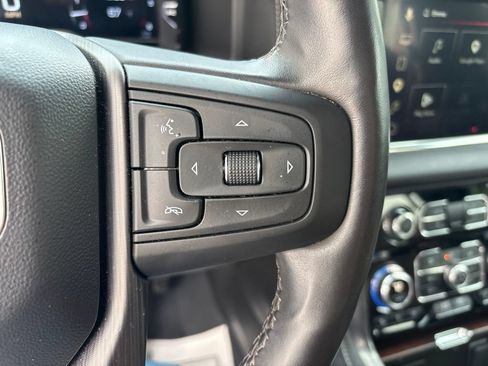Used 2023 GMC Yukon Denali Ultimate AWD/4WD image 24