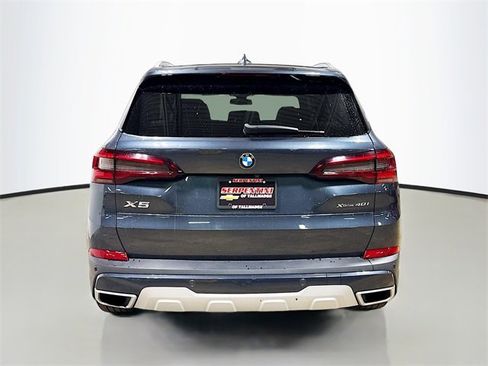 Used 2022 BMW X5 xDrive40i w/ Premium Package image 8