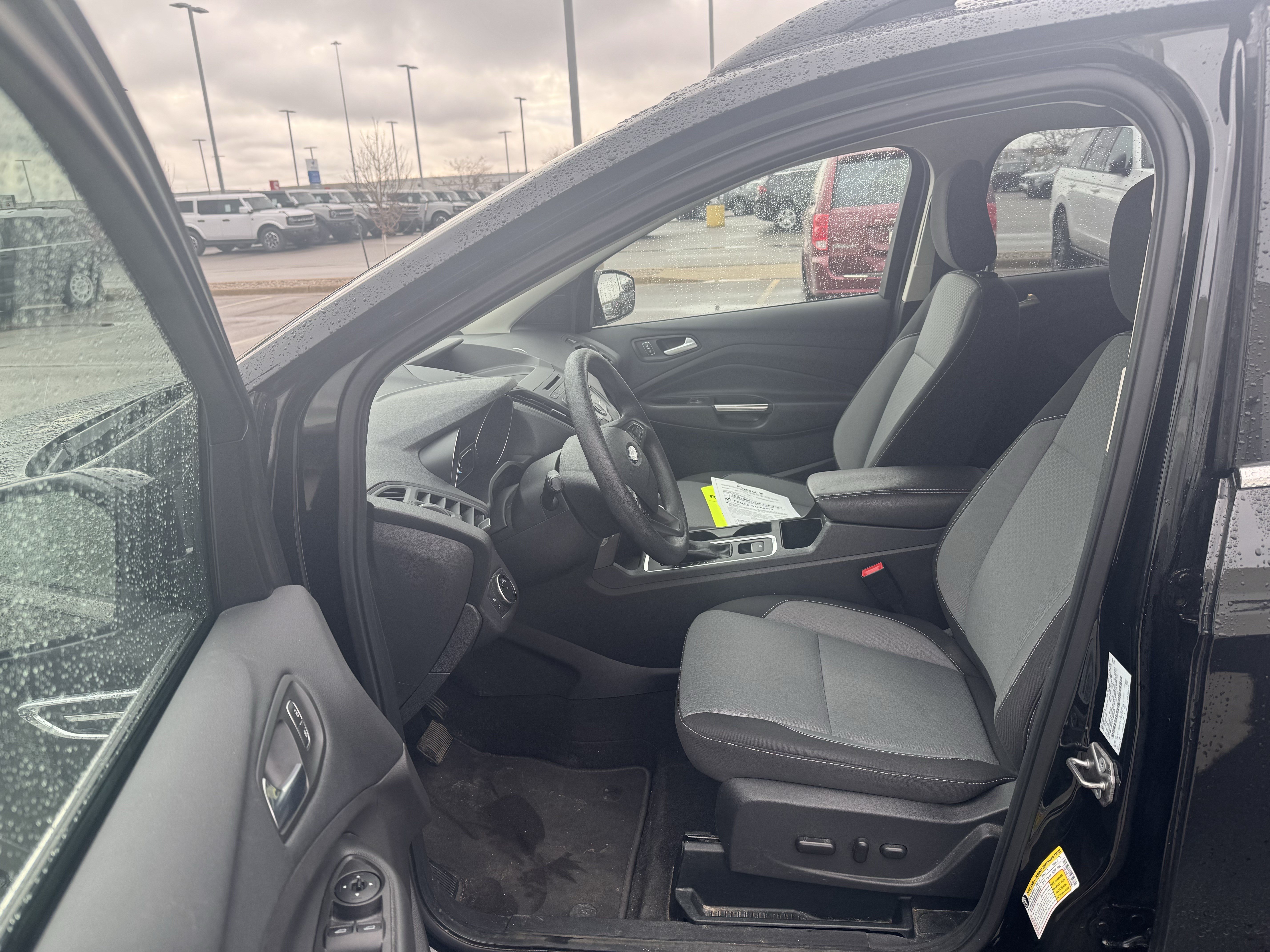 Used 2018 Ford Escape SE AWD/4WD image 8