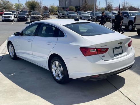 Used 2024 Chevrolet Malibu LS image 7