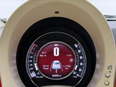 Used 2017 FIAT 500 Pop FWD image 23