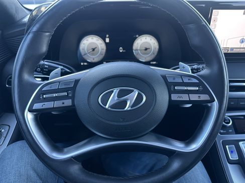 Used 2023 Hyundai Palisade Calligraphy image 15