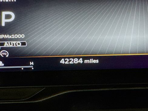 Used 2023 INFINITI QX60 Luxe w/ Cargo Package image 16