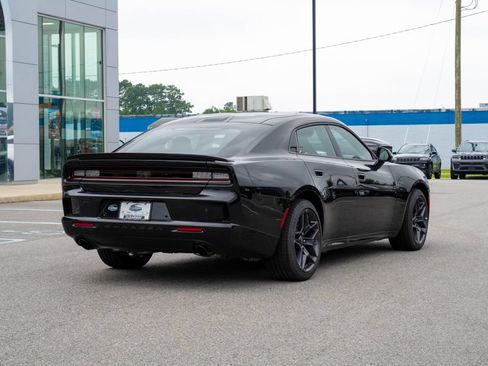New 2026 Dodge Charger R/T AWD/4WD image 7
