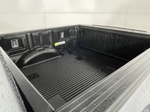 Used 2024 Ford F150 XLT image 9