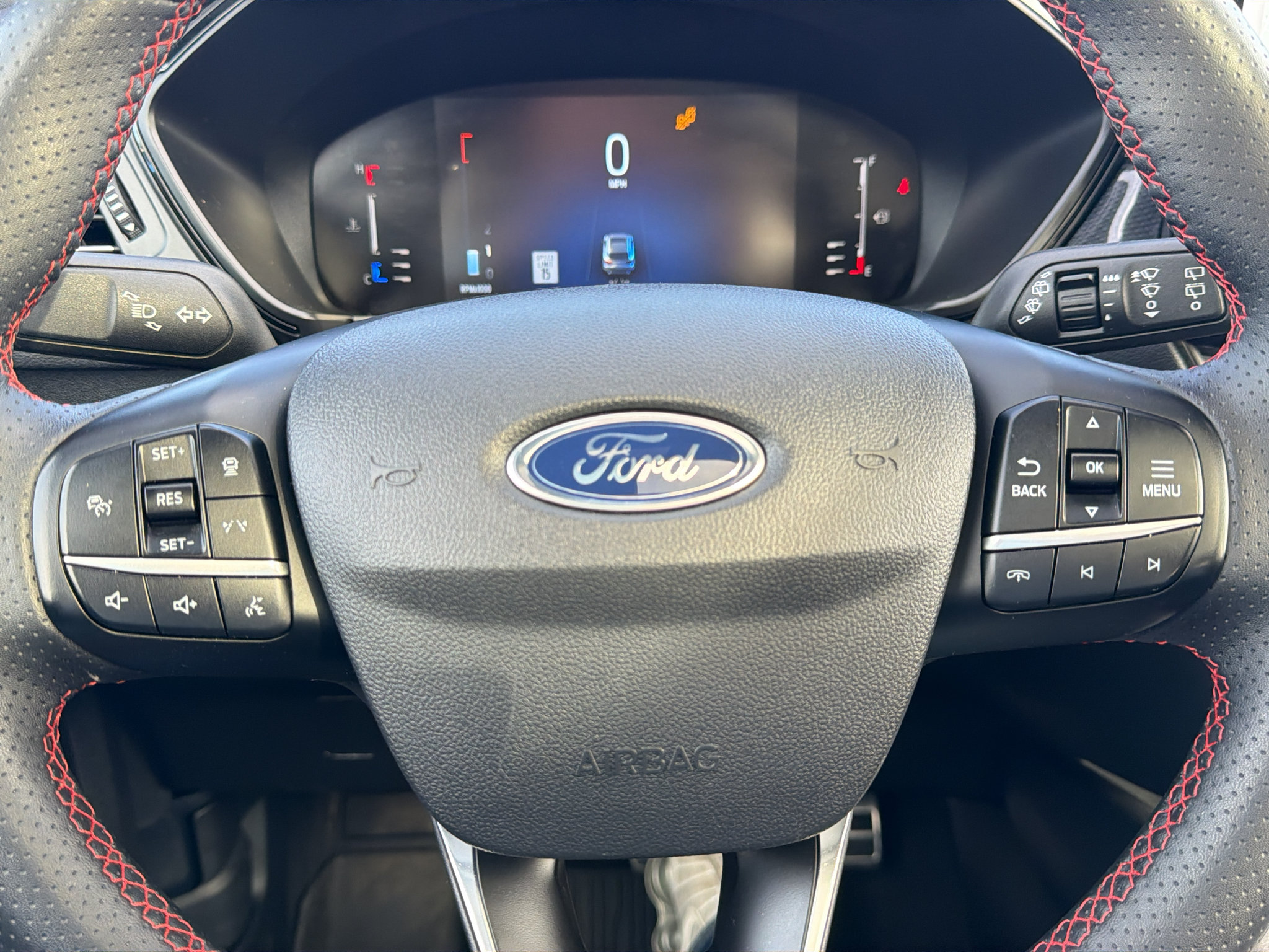Used 2024 Ford Escape ST-Line w/ Tech Pack #1 AWD/4WD image 26